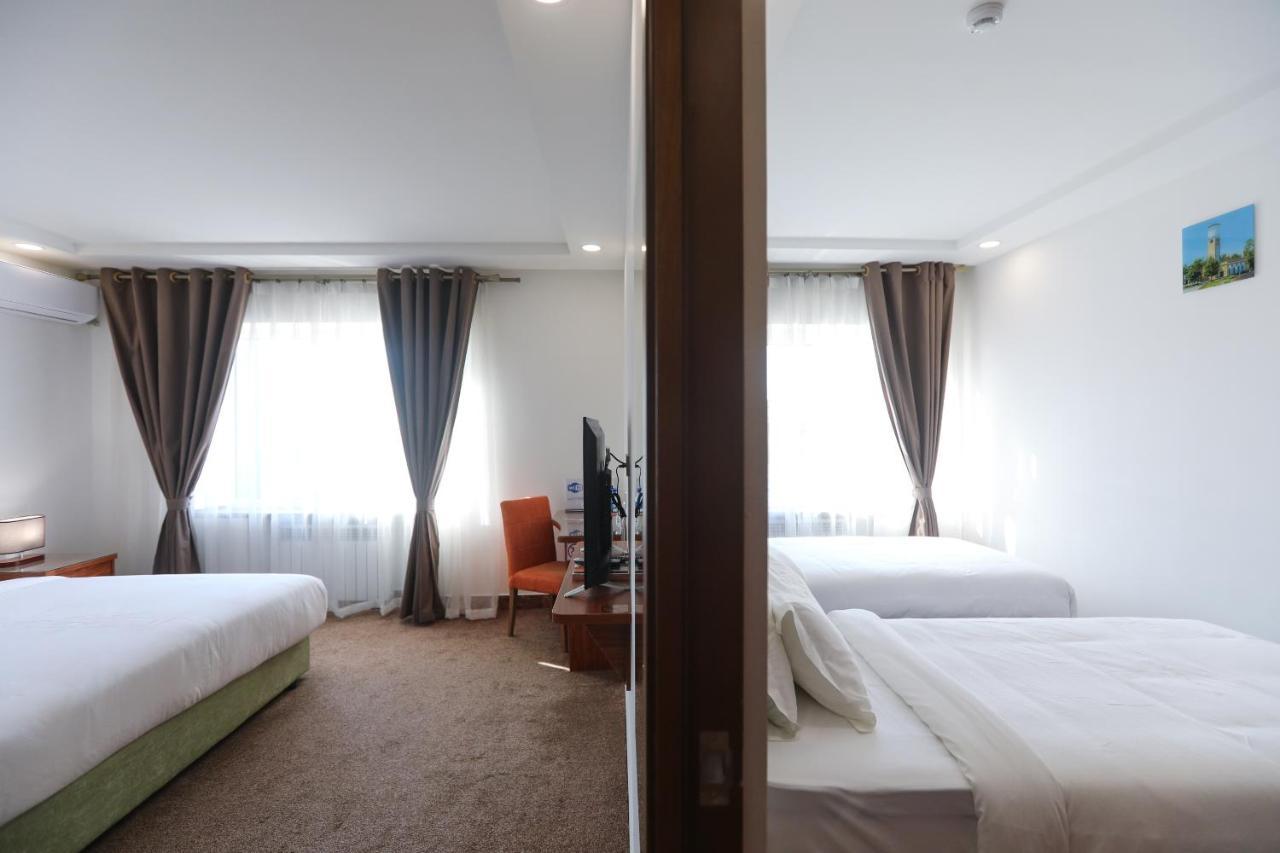 Sunrise Hotel Tachkent Extérieur photo