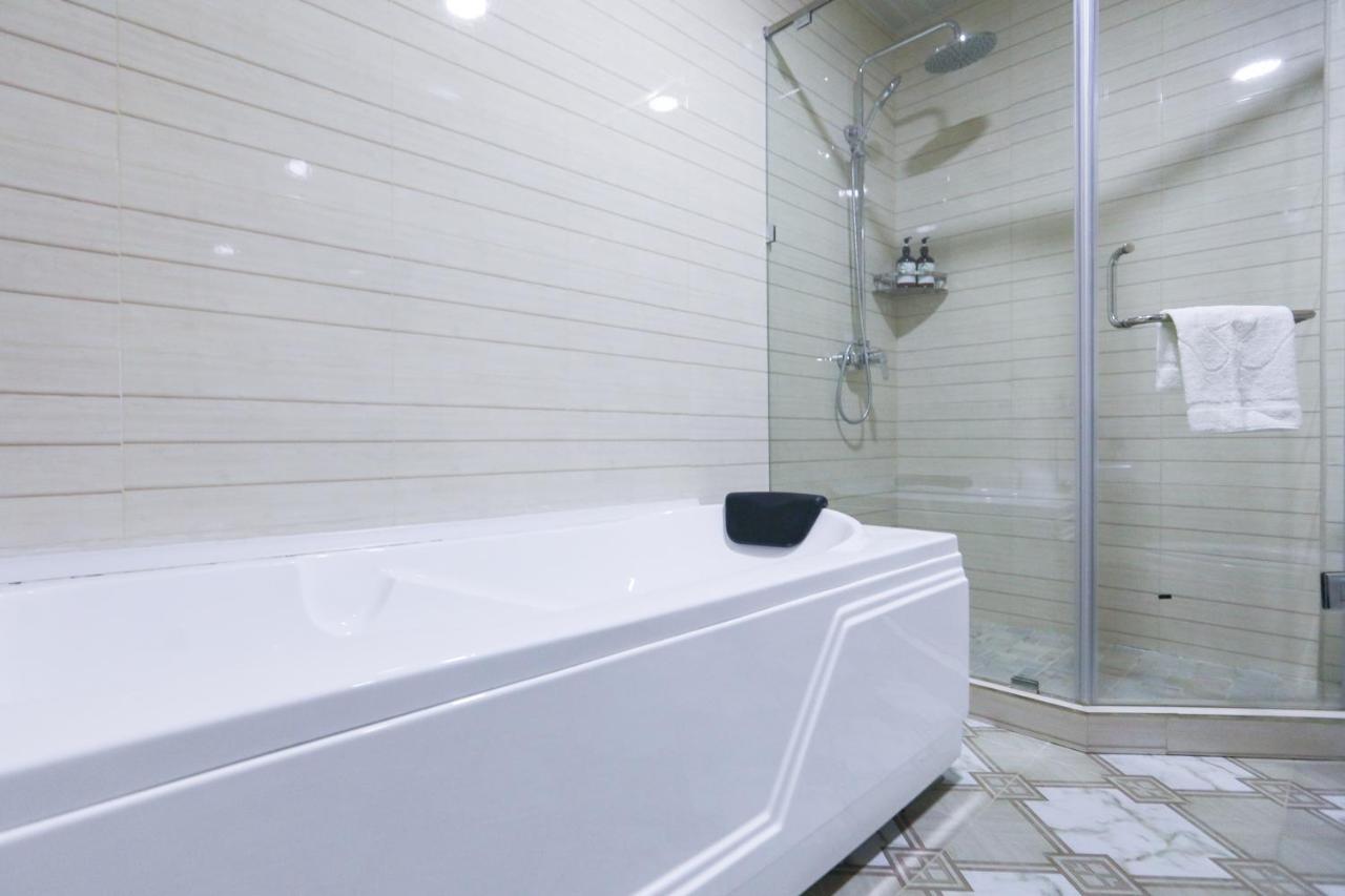 Sunrise Hotel Tachkent Extérieur photo